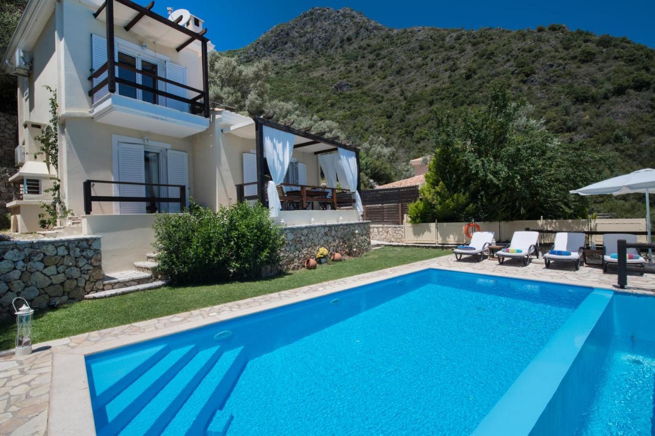 Villa Pasithea - Breathtaking Seaviews, Infinity Pool, Privacy, Close To The Beach Nydri  Exterior foto